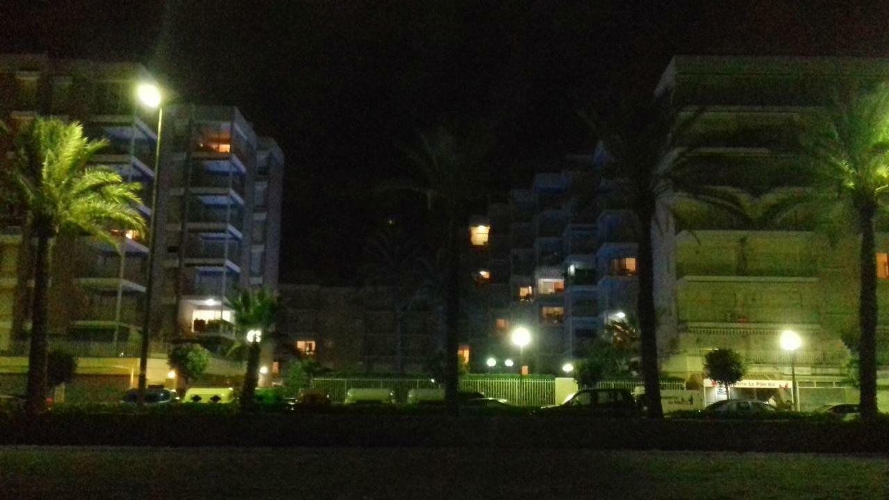 Апартаменти Sea Front Apart. 2 Pools / 1ª Linea. 2 Piscinas Сегур-де-Калафель Екстер'єр фото